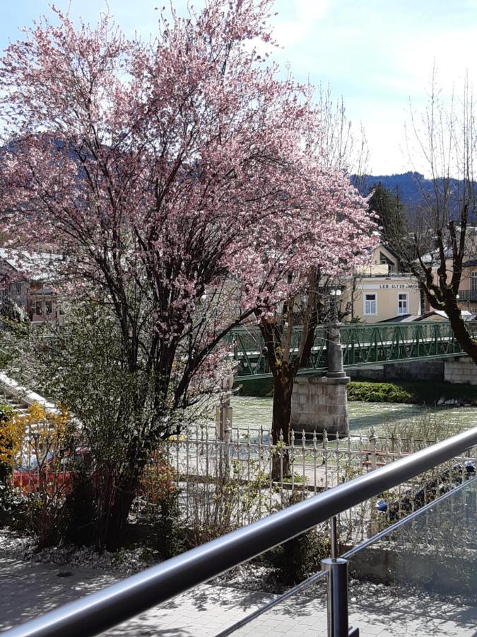 Kristall Doppelzimmer Direkt Im Zentrum, Balkon Bad Ischl Esterno foto